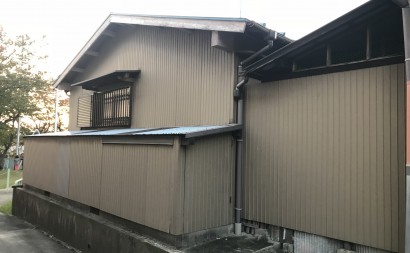 西三河東三河西尾市碧南市安城市岡崎市外壁屋根遮熱シリコン塗装汚れ錆色褪せ欠けひび割れ施工前