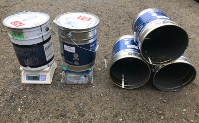 愛知県西三河西尾市外壁塗装超低汚染遮熱シリコン外壁補修浮きクラックアステックリファインSiスレートグレー使用後4缶