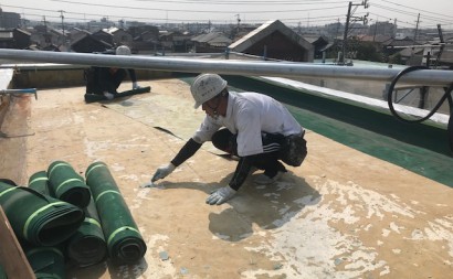 愛知県西三河東三河碧南市外壁塗装工事ウレタン防水工事通気緩衝工法雨漏り防水シート撤去