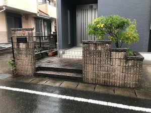 西尾市擁壁コケ落とし洗浄