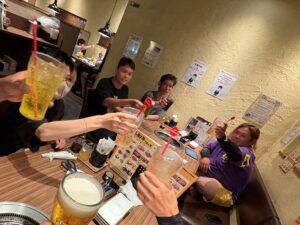 村井塗装　職人　乾杯