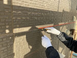 既存シーリンング撤去